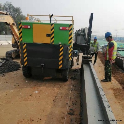 潤達道路兩邊攔水帶成型機 瀝青砂路沿石攔水帶 小型攔水帶滑模機