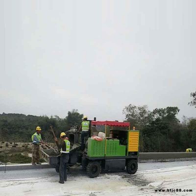 自動找平路沿石滑模成型機混凝土路肩一次成型機成型效果好不用二次濾光