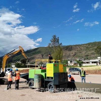 自動找平路沿石滑膜成型機 全自動無需人工路緣石滑膜成型機 潤達-9