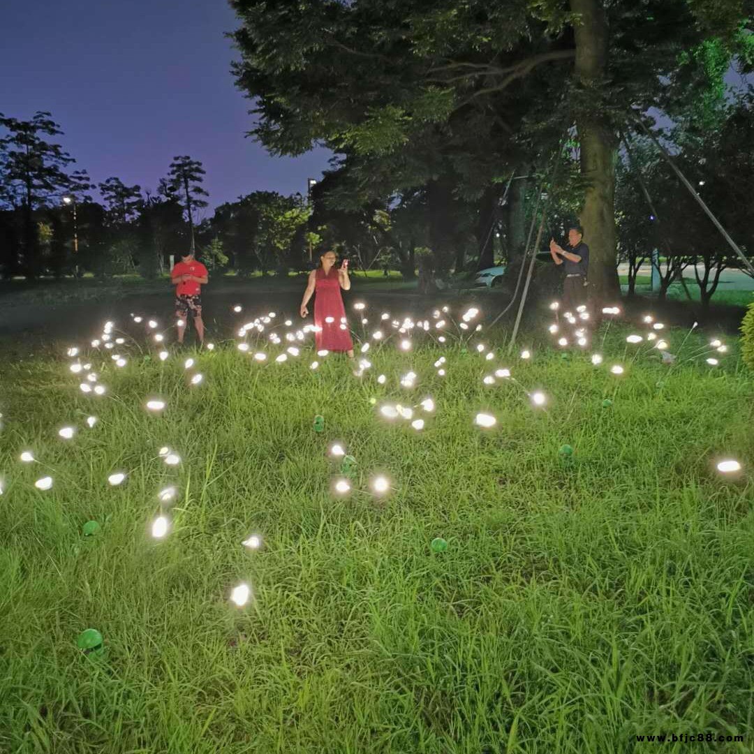 新款太陽能草坪燈戶外花園庭院地插景觀燈風動搖擺螢火蟲氛圍燈